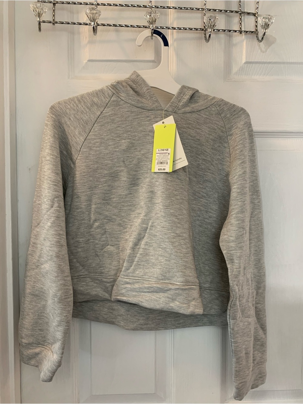 All in Motion NWT’s girl’s size 10/12 super soft cropped hoodie